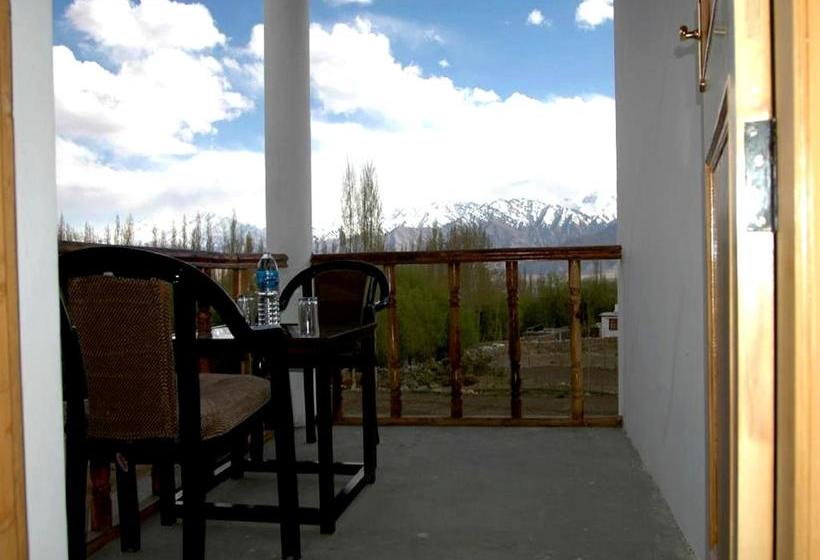 Hotel Ladakh Heaven 4