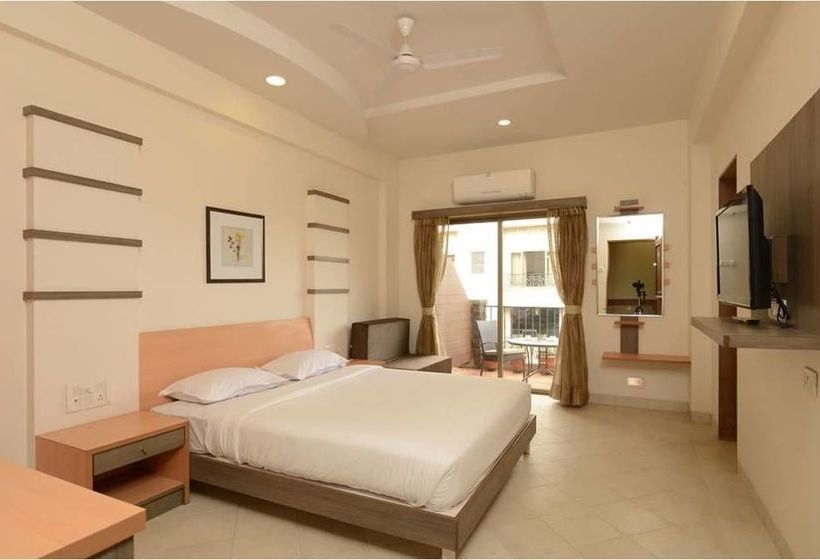 Hotel Crystal County Resort 1