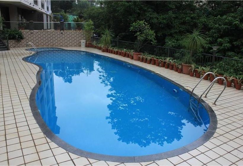 Hotel Crystal County Resort 7