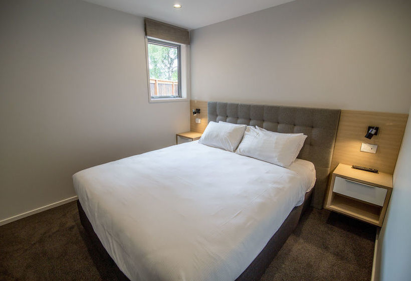 Te Anau Deluxe Apartments 2