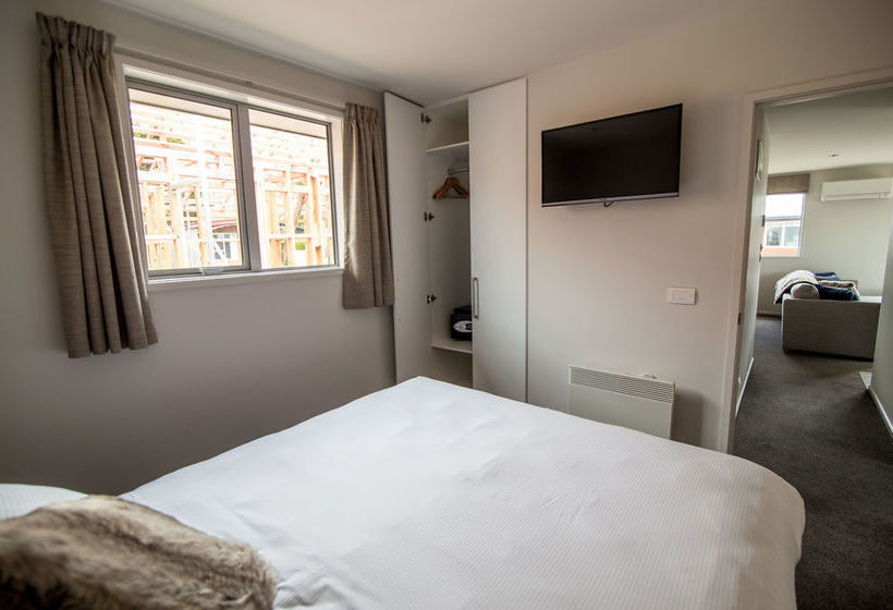 Te Anau Deluxe Apartments 5