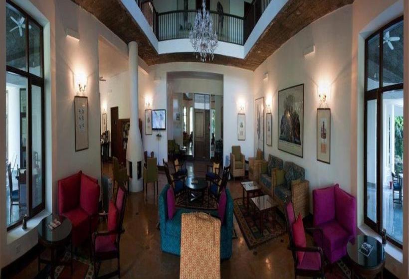 Hotel Neemrana S Glasshouse On The Ganges 12