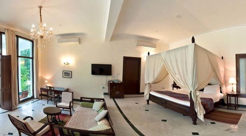 Hotel Neemrana S Glasshouse On The Ganges 19