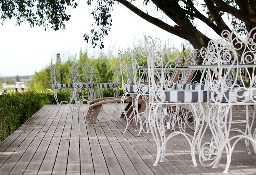 Brenaissance Wine & Stud Estate 12