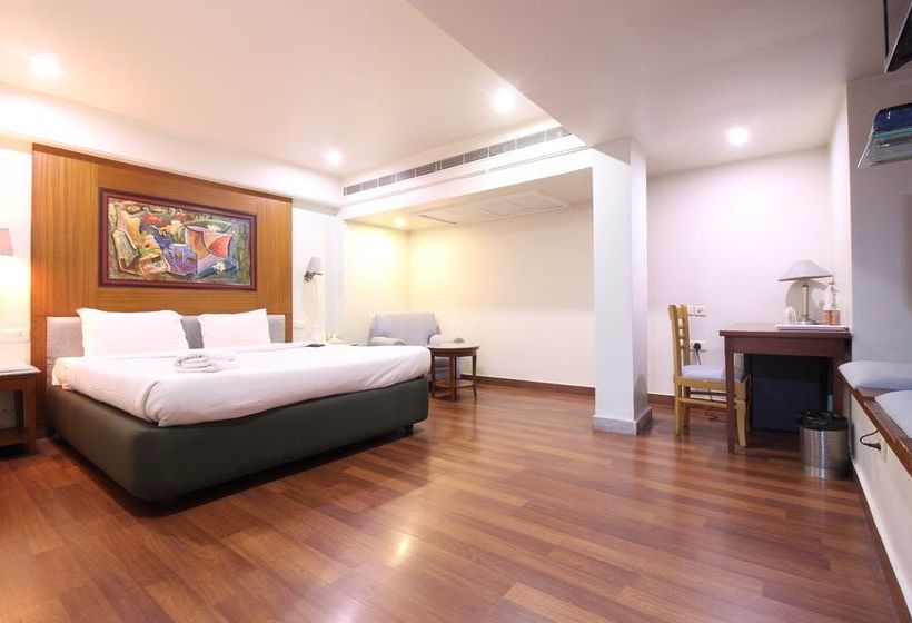 Hotel Trishul Grand 4