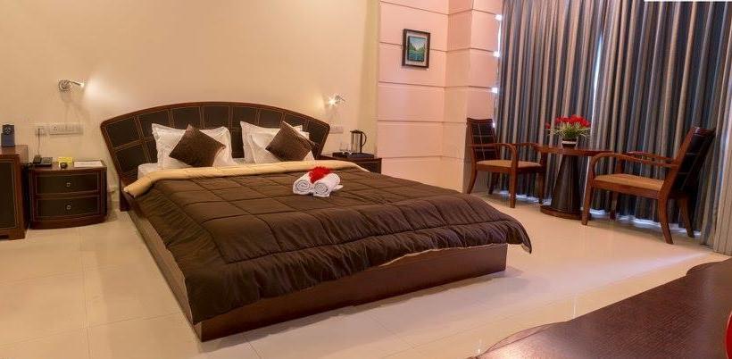 Aarya Grand Hotels & Resorts 10