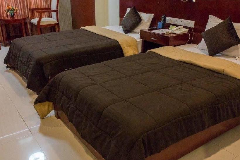 Aarya Grand Hotels & Resorts 11