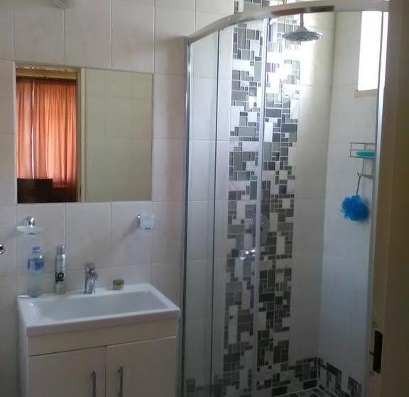 Pension House On York 10