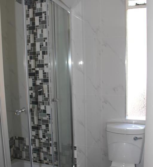 Pension House On York 18