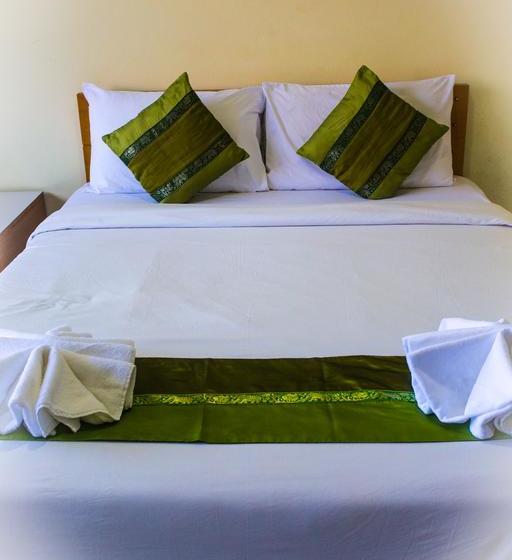 Hotel Central Place 14