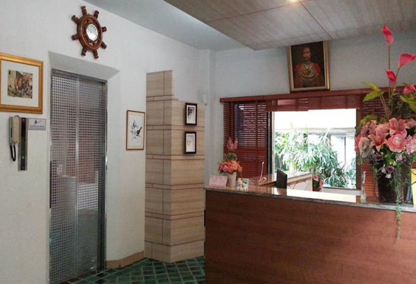 Hotel Central Place 17