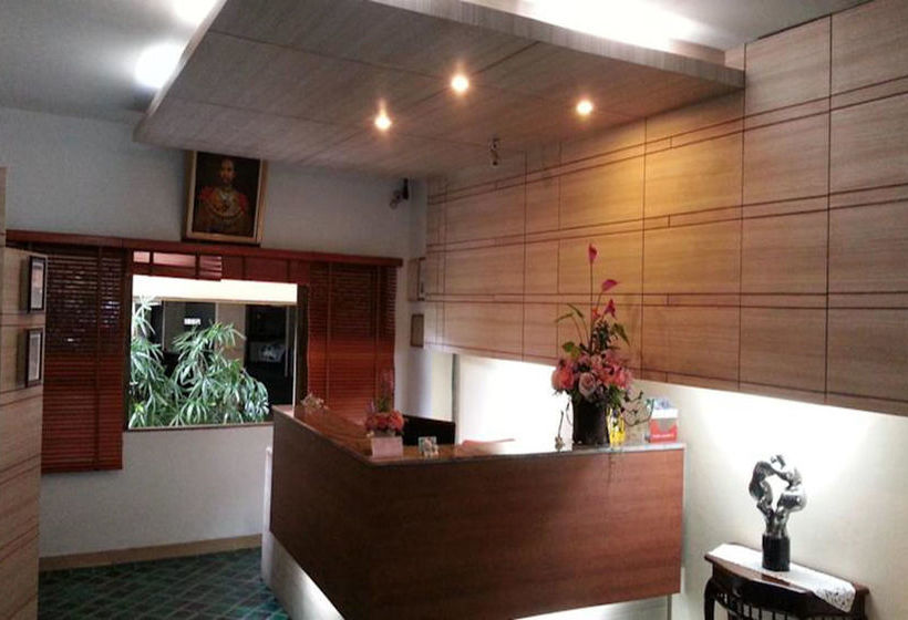 Hotel Central Place 18