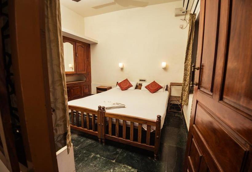 Resort Thiruvambadi Beach Retreat 15