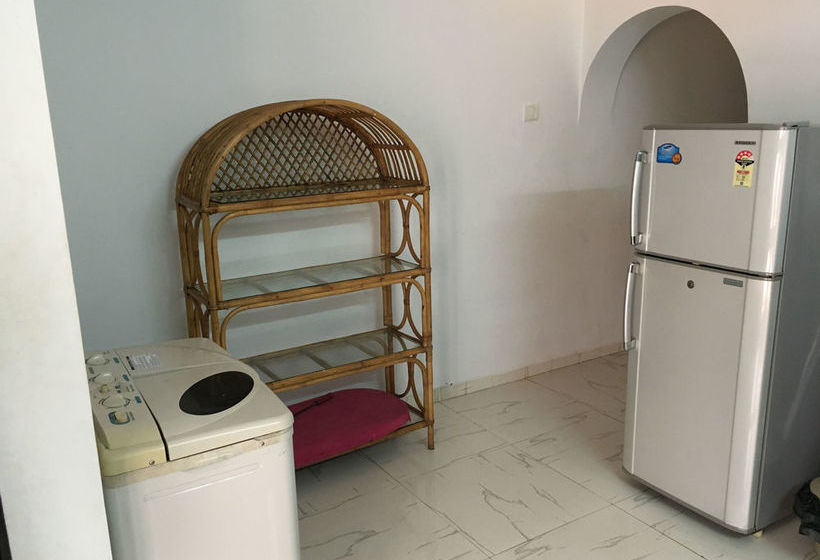 Hotel Oyo Stayout Villa 2bhk Near Tito S Lane 6