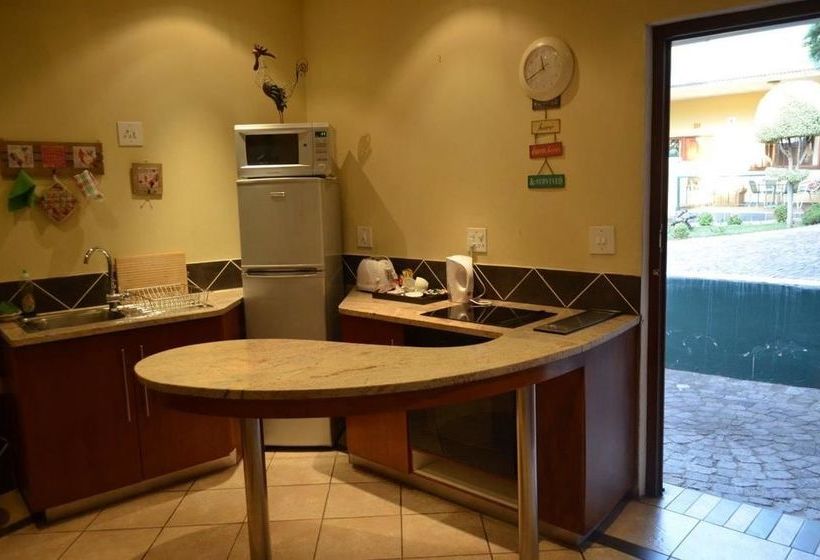 Bed and Breakfast Elizabeth Manor Guest House 18