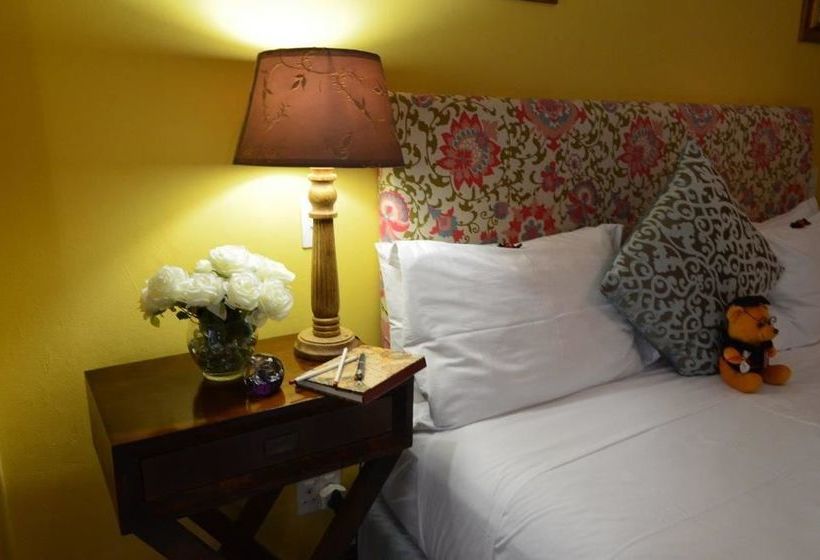 Bed and Breakfast Elizabeth Manor Guest House 8