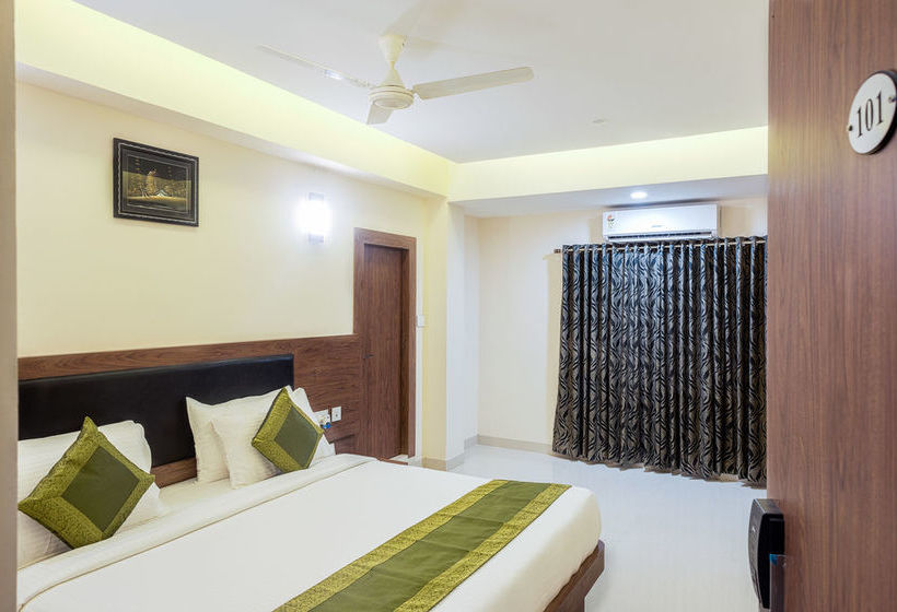 Hotel Treebo Mvp Grand 12