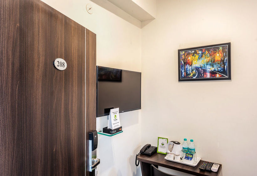 Hotel Treebo Mvp Grand 17