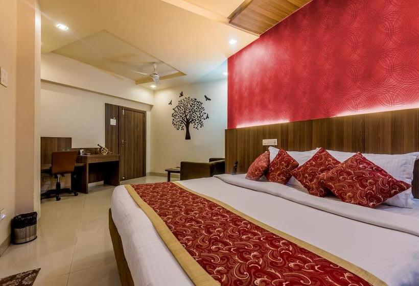 Hotel Panchratna Panvel 14