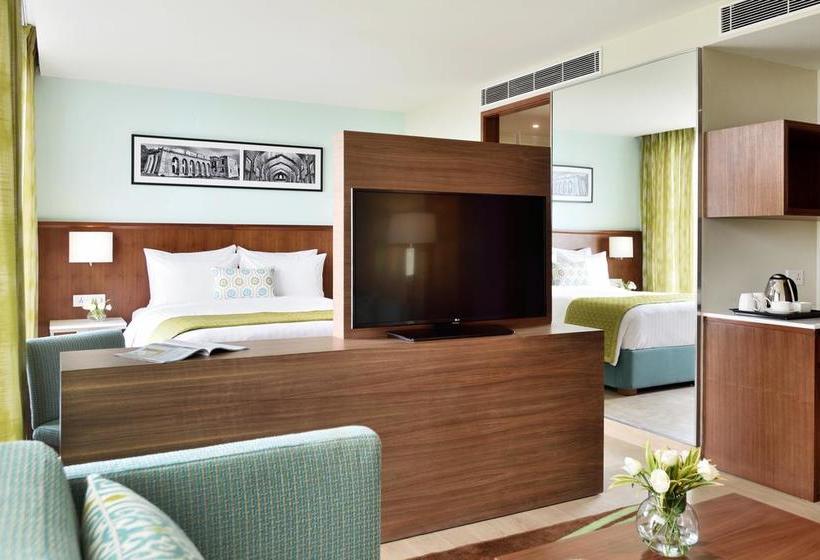 Hotel Fairfield By Marriott Indore 6