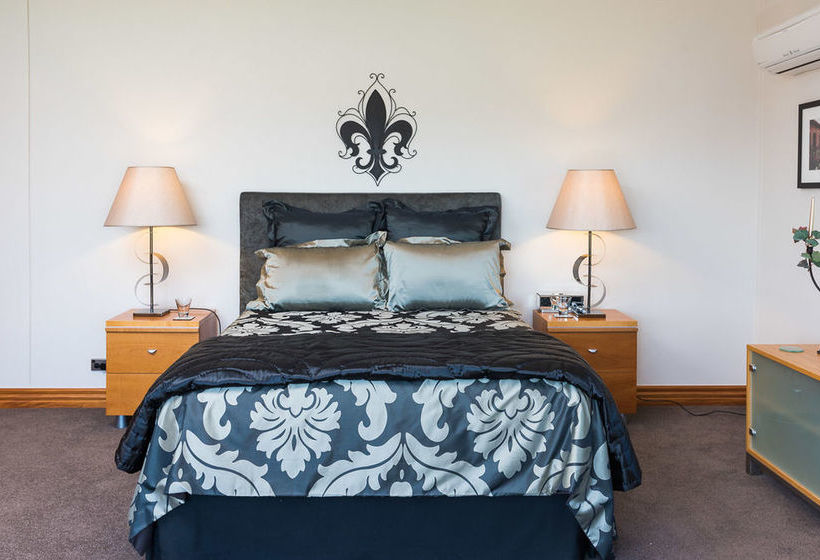 Bed and Breakfast Aldaha Luxury Accommodation 14