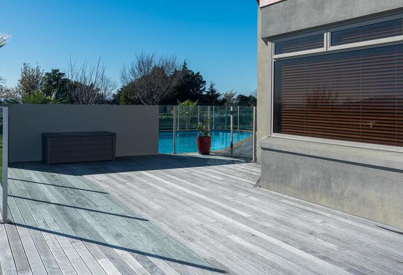 Bed and Breakfast Aldaha Luxury Accommodation 5