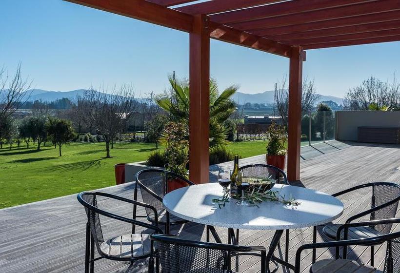 Bed and Breakfast Aldaha Luxury Accommodation 7