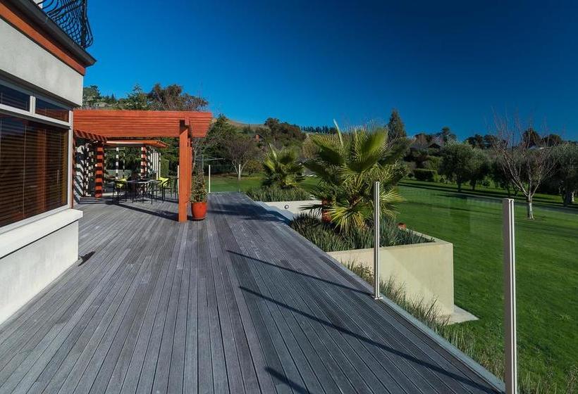 Bed and Breakfast Aldaha Luxury Accommodation 8