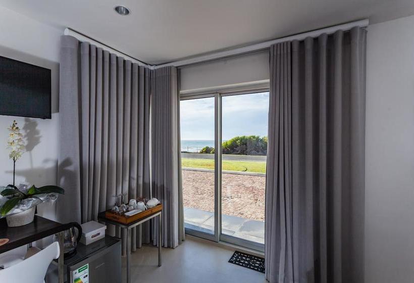 Bed and Breakfast Ocean Art House 5