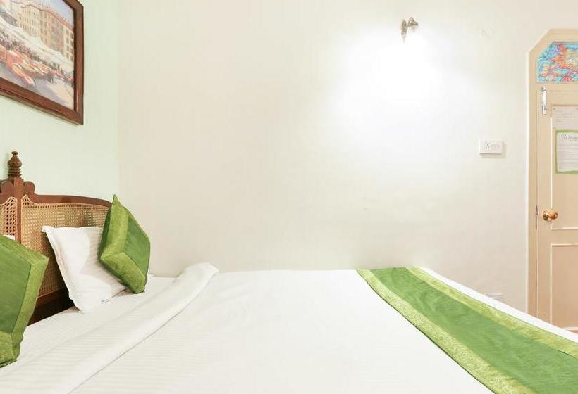 Hotel Treebo Lakeside Inn 7