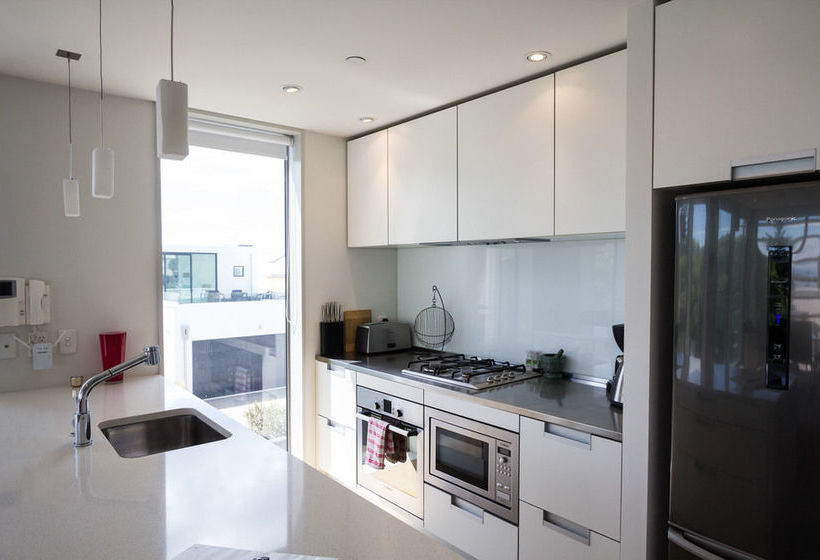 Bayside Apartments 18