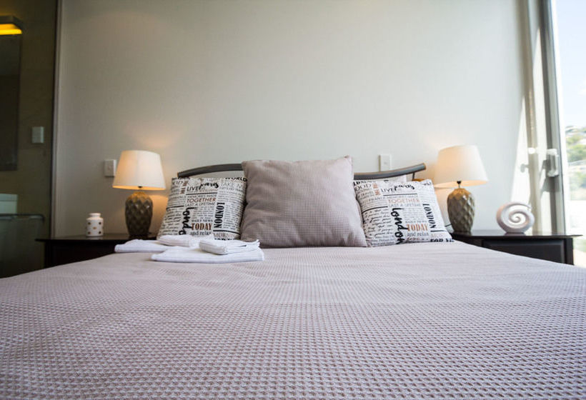 Bayside Apartments 7