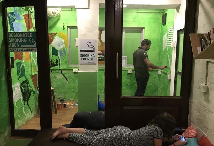 Hostel Bombay Backpackers 15