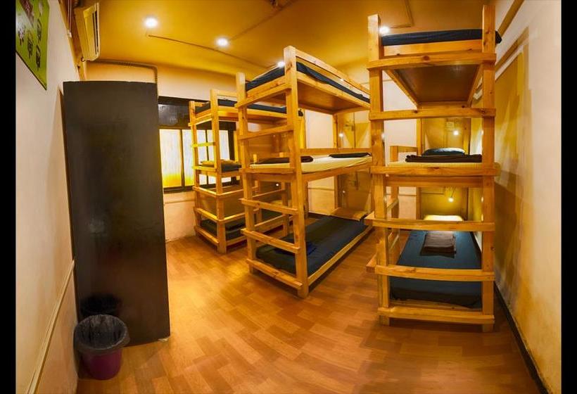 Hostel Bombay Backpackers 2