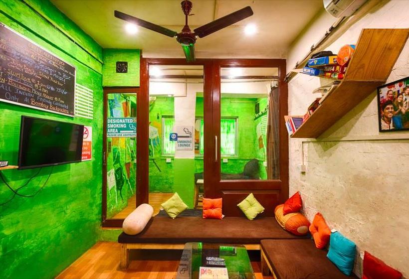Hostel Bombay Backpackers 3
