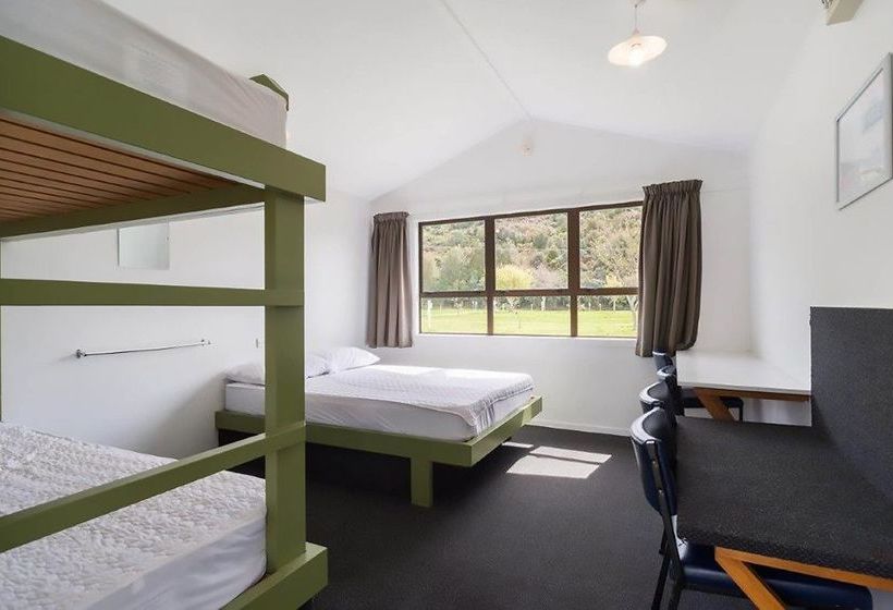 Kaiteriteri Reserve Apartments 10