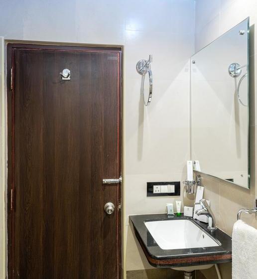 Hotel Treebo Empire 15