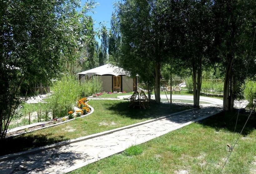 Hotel Mystique Meadows Earth Homes 18