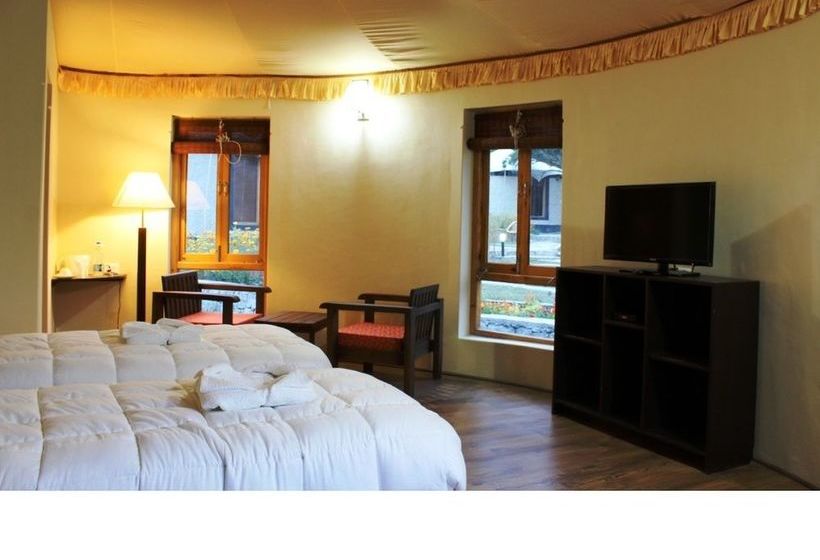 Hotel Mystique Meadows Earth Homes 6