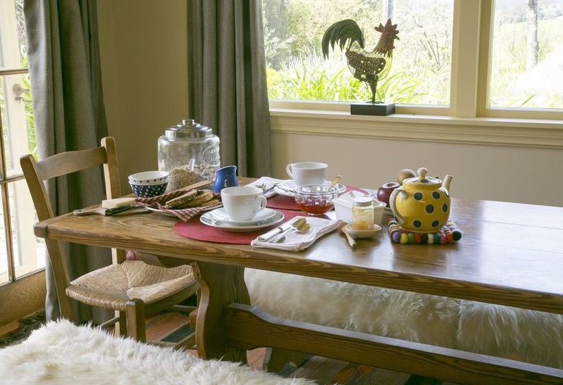 Plum Tree House And Quince Cottage 12