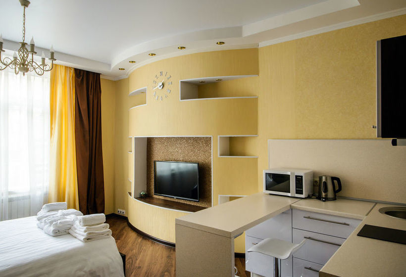 Ahotels Design Style On Oktyabrskaya 18