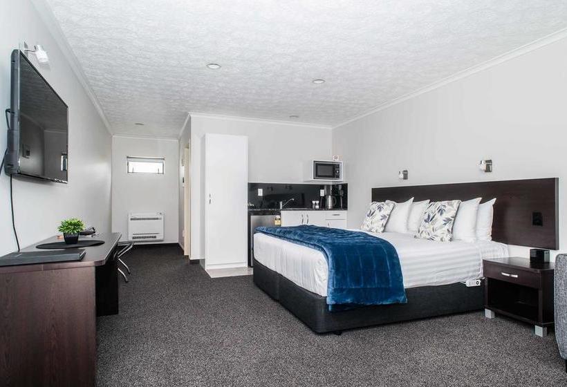 Motel White Heron Motor Lodge 1