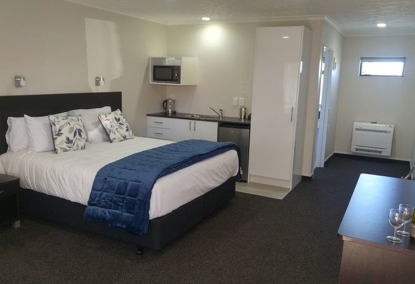 Motel White Heron Motor Lodge 19