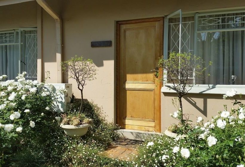 Pension Royal Ridge Guest House And Apartments 10