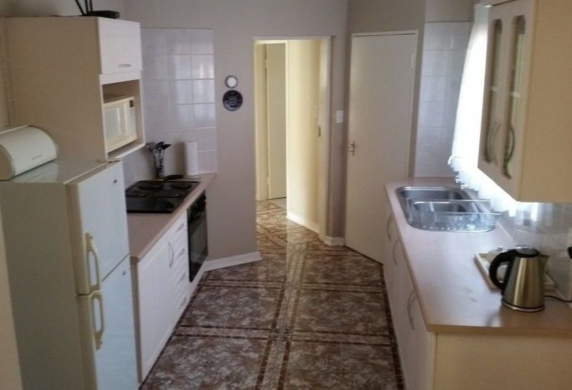 Pension Royal Ridge Guest House And Apartments 19