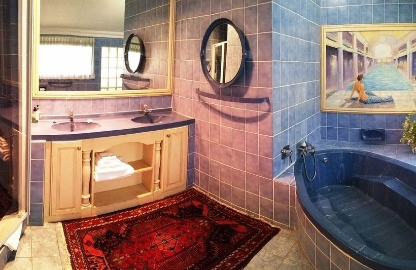 Pension Royal Ridge Guest House And Apartments 4