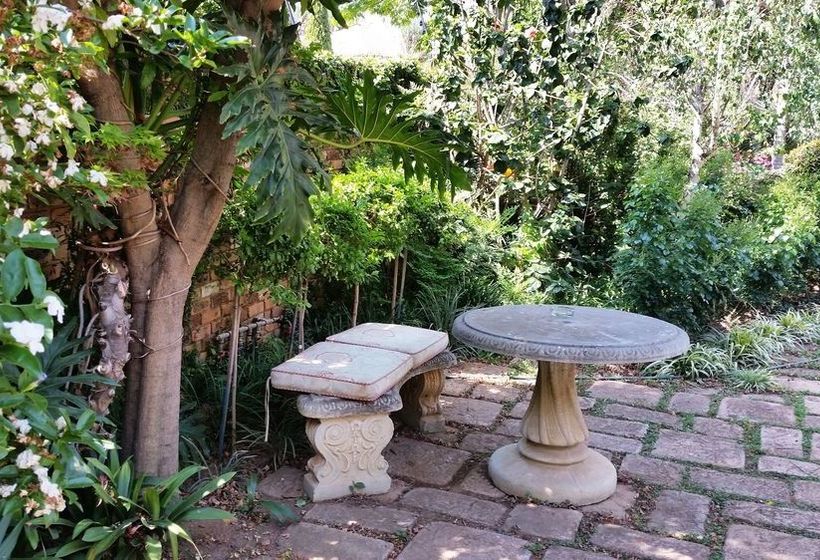 Pension Royal Ridge Guest House And Apartments 5