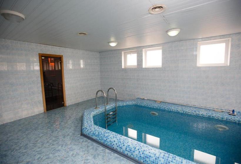 Hotel Villa Uytnaya 8