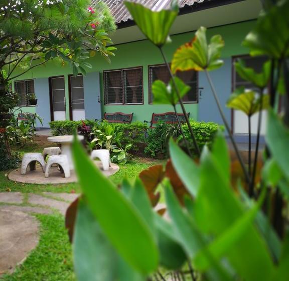 Hostel Baan Bua Guest House 1