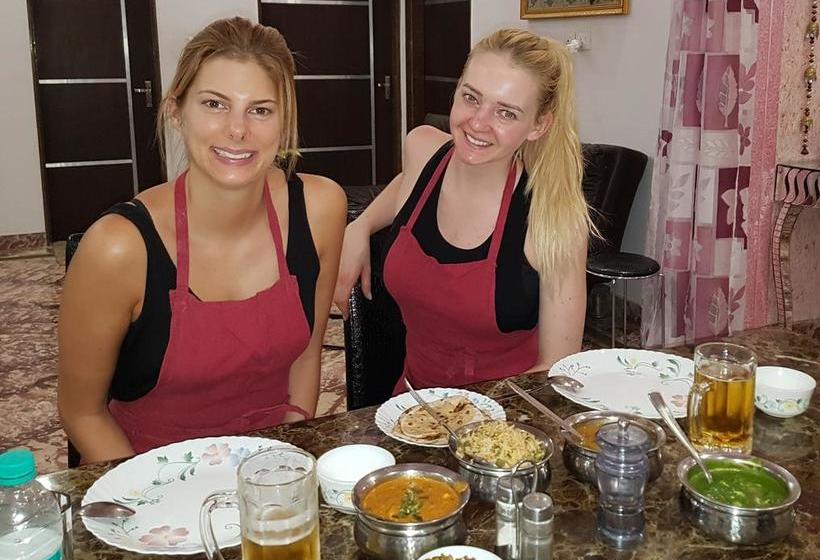 Bed and Breakfast Rainbow Home Stay 5